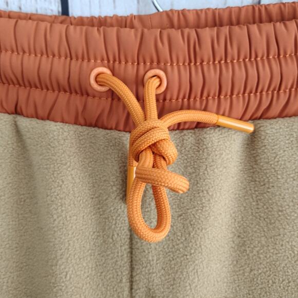 Coach | Fleece Popover Quarter-Button Long Sleeve Top & Jogger Pants Track Set - Picture 12 of 16